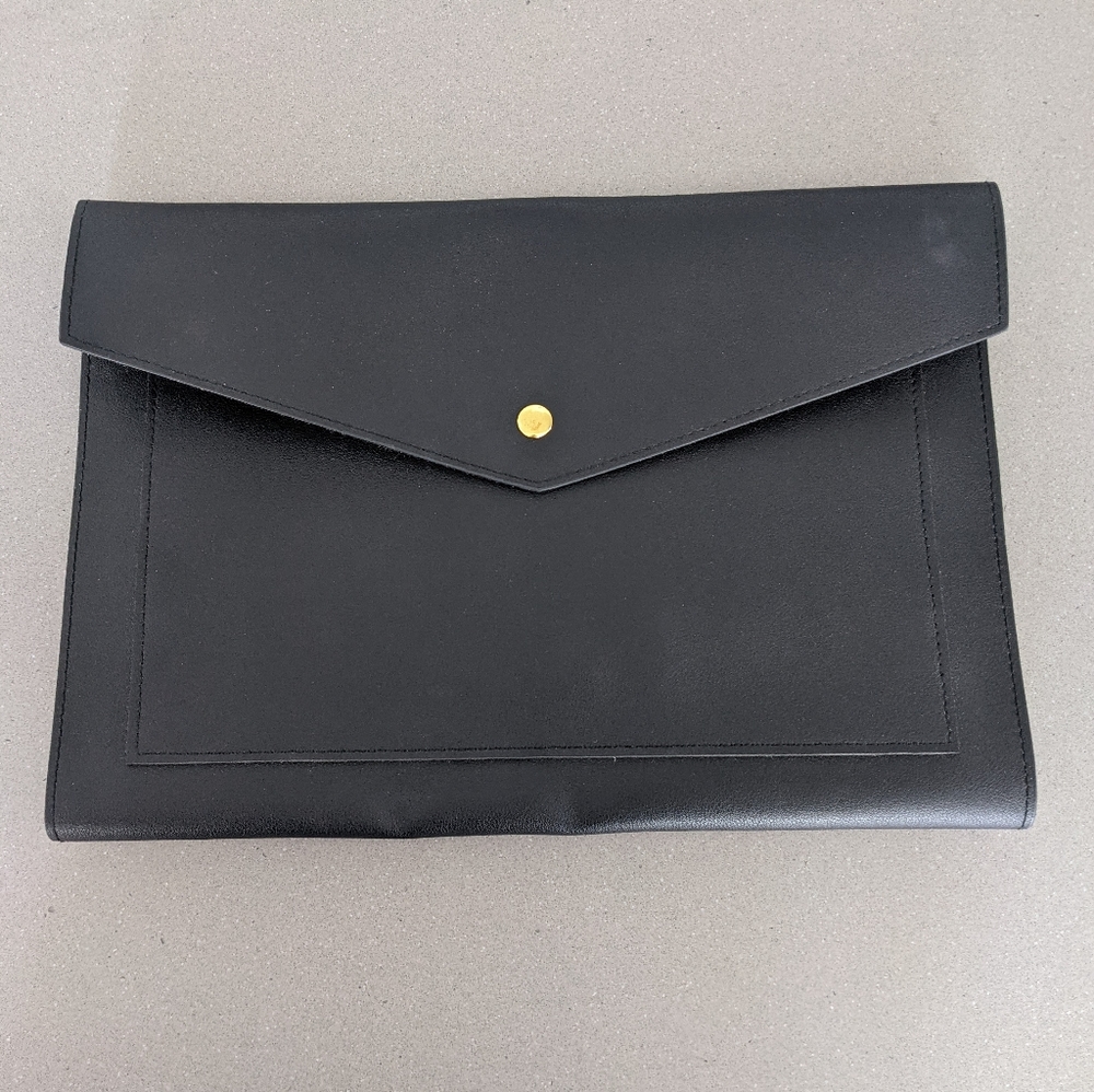 Megan Portfolio Clutch
